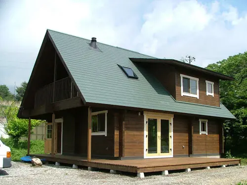 ログハウスとは | 高性能なデザイナー住宅を低価格で建てるならA-1home 