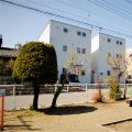 二階建て戸建て賃貸住宅の外観|水戸市の注文住宅,ログハウスのような木の家を低価格で建てるならエイ・ワン