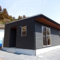 ３LDK間取りの平屋の外観２|栃木県鹿沼市の注文住宅,ログハウスのような木の家を低価格で建てるならエイ・ワン