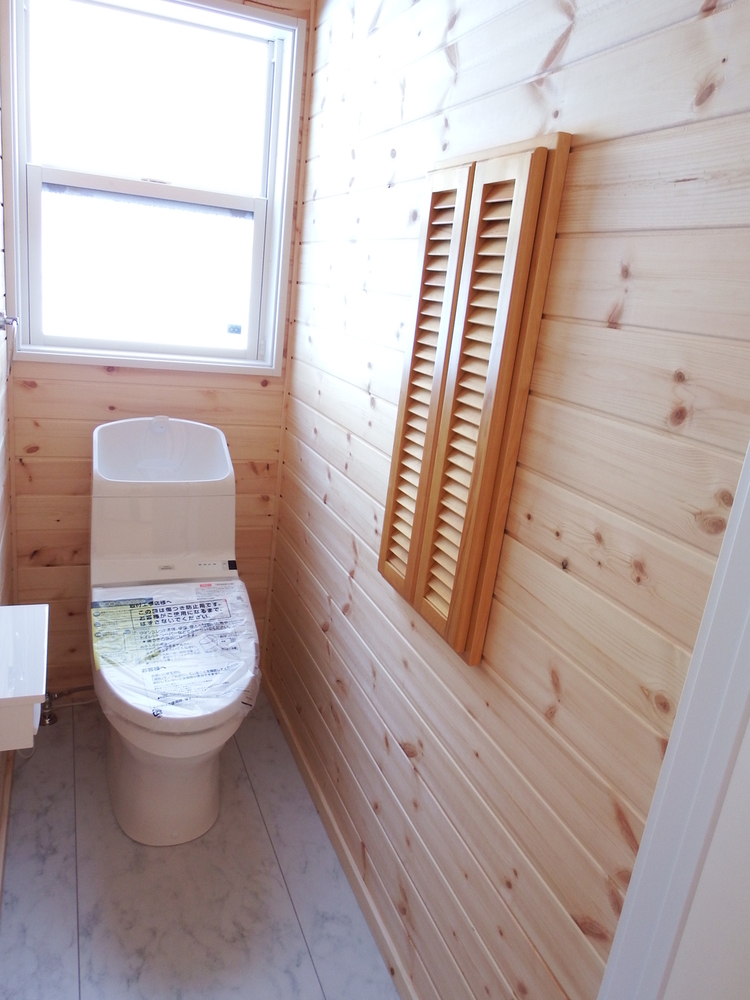 ３LDK間取りの平屋のトイレ|栃木県鹿沼市の注文住宅,ログハウスのような木の家を低価格で建てるならエイ・ワン