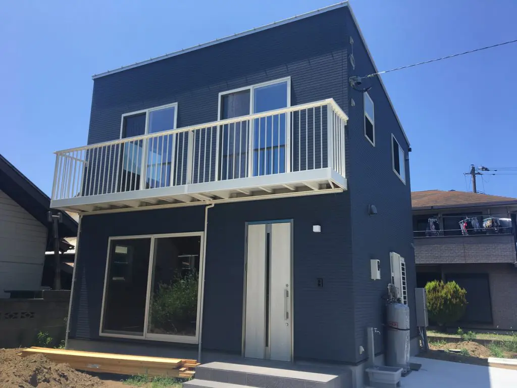 注文住宅は安い方がお買い得なのか ログハウスのような木の家を低価格で建てるならエイ ワン