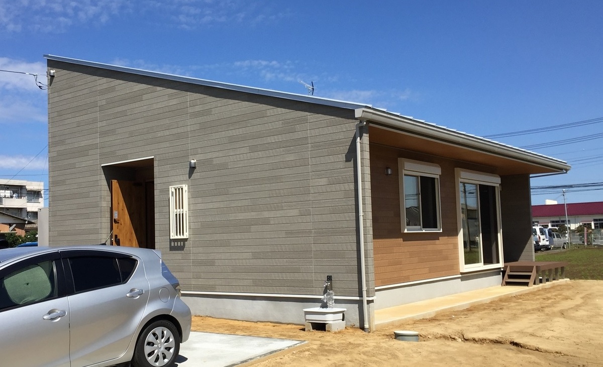 石岡市の平屋 ロフト付き無垢材住宅