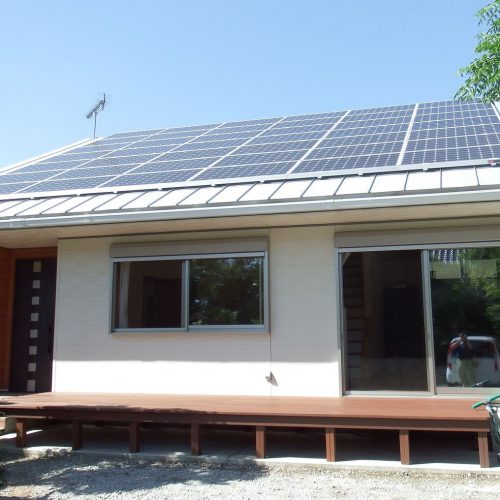 【1.5階建て/37坪/3LDK】ナチュラルモダンな白壁の家　行方市