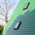 三角形のユニークな二階建ての屋根｜成田市の注文住宅,ログハウスのような低価格住宅を建てるならエイ・ワン