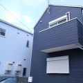 エレベーター付き二階建ての外観｜大田区の注文住宅,ログハウスのような低価格住宅を建てるならエイ・ワン