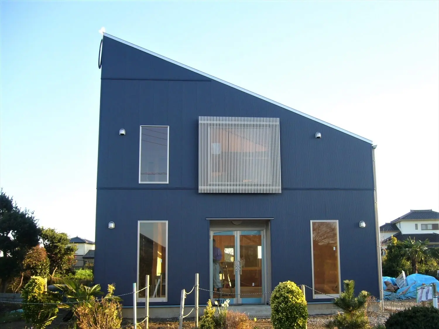 鹿嶋市の二階建て 片流れ屋根の作業所 鹿嶋市の二階建て 片流れ屋根の作業所