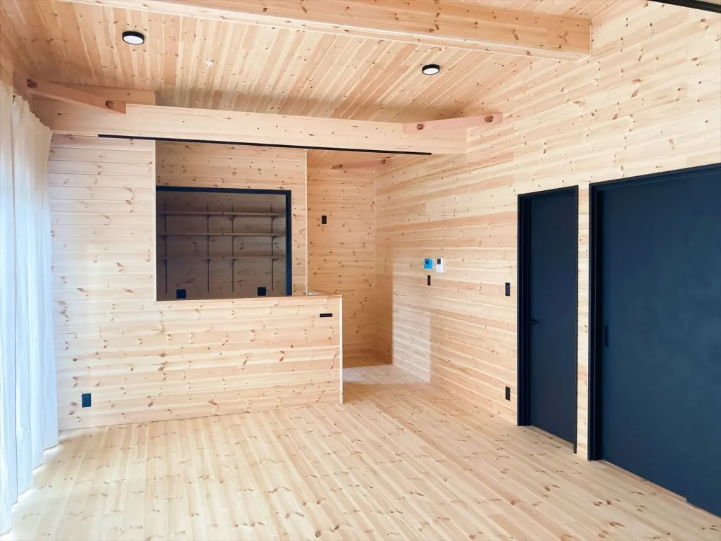 常陸太田市の平屋｜ホワイトメインのシンプルモダンな平屋