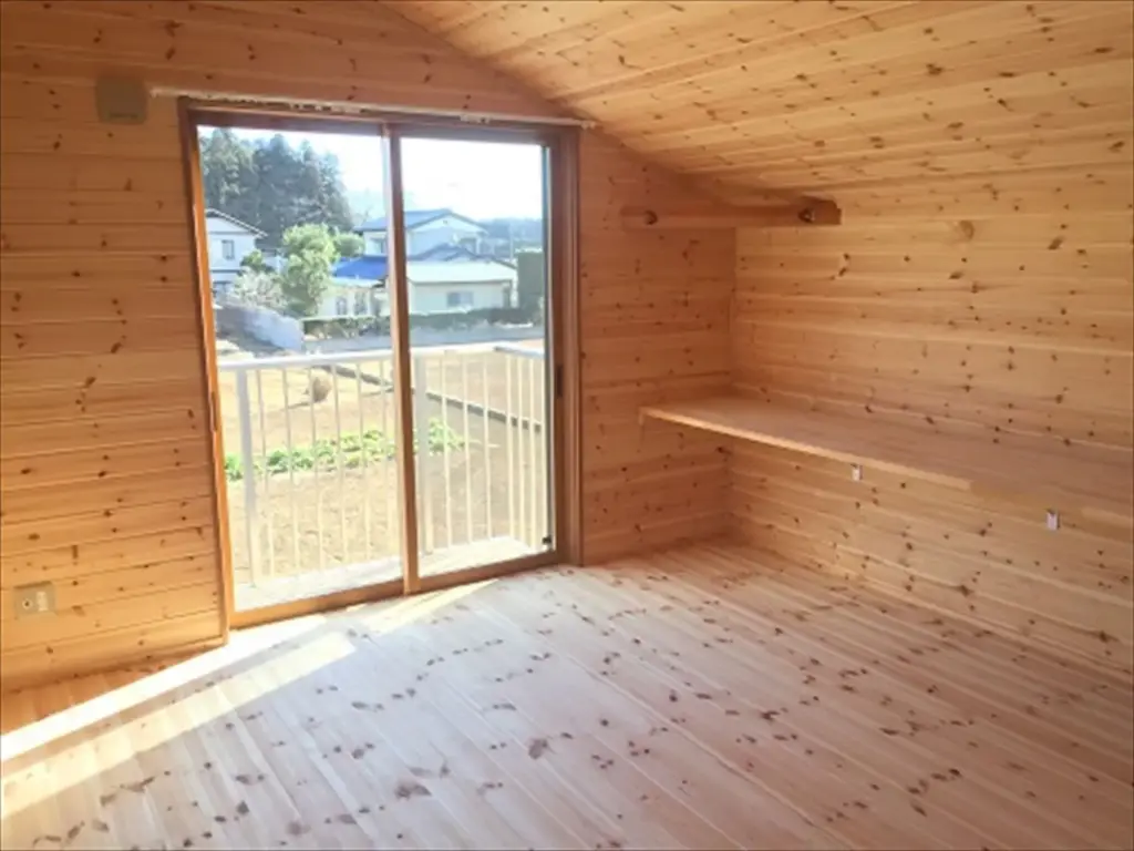 行方市の二階建て|シャワーユニット付き住宅