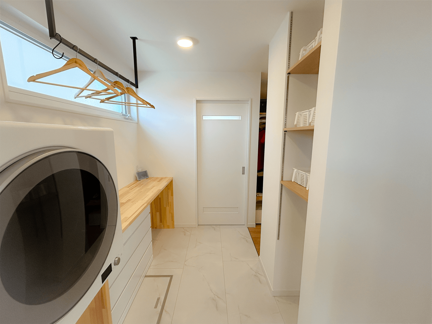 【土浦市/45坪】敷地を最大限に活かした二世帯住宅|ランドリールーム